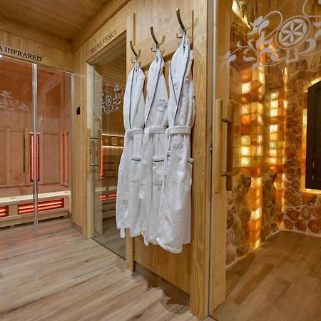 Pod Tatrami 1 - Swietna Lokalizacja - Sauna Finska Oraz Infrared I Grota Solna - Jedno Wejscie Gratis Bialka Tatrzanska Luaran gambar