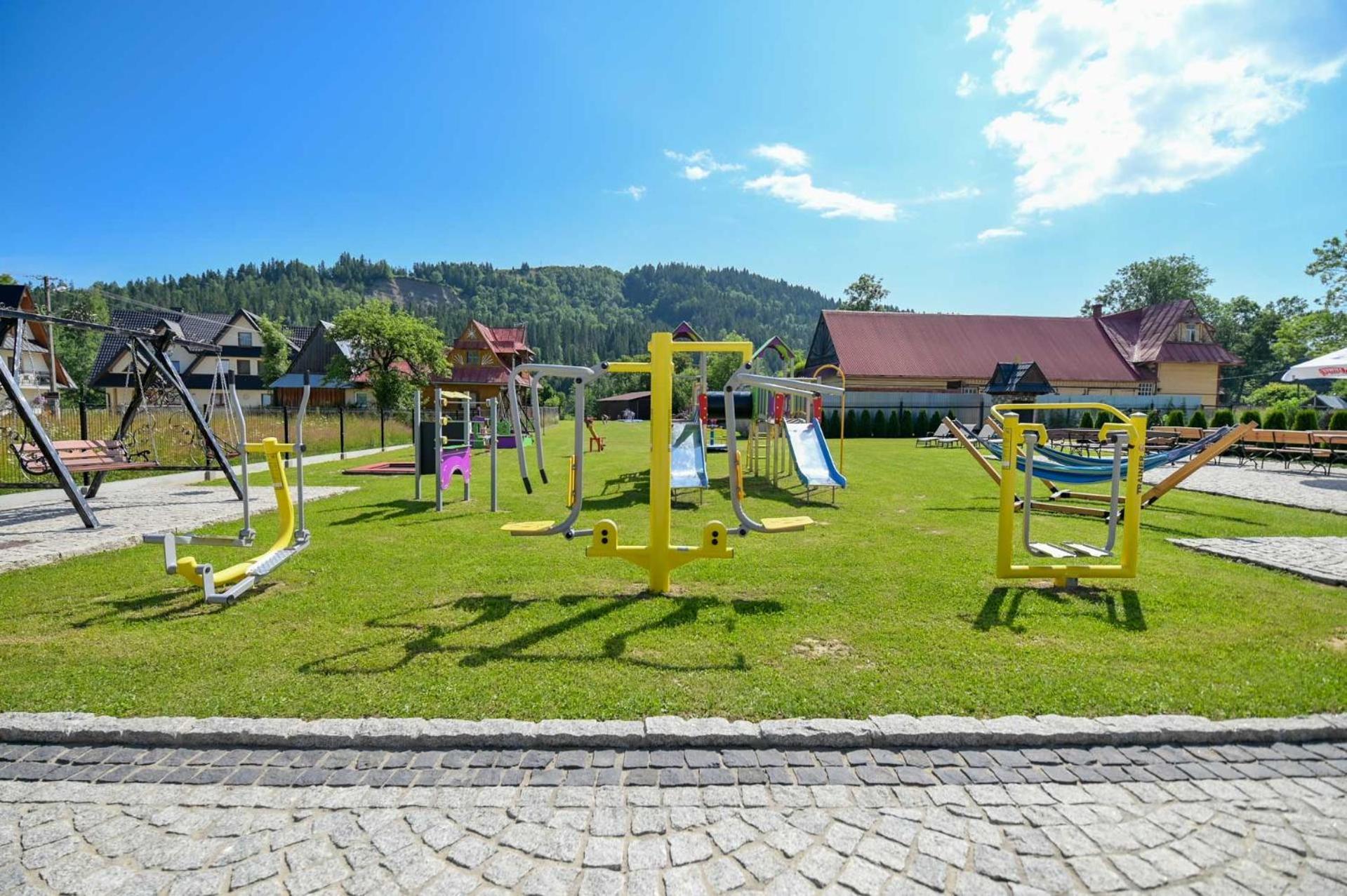 Pod Tatrami 1 - Swietna Lokalizacja - Sauna Finska Oraz Infrared I Grota Solna - Jedno Wejscie Gratis Bialka Tatrzanska Luaran gambar