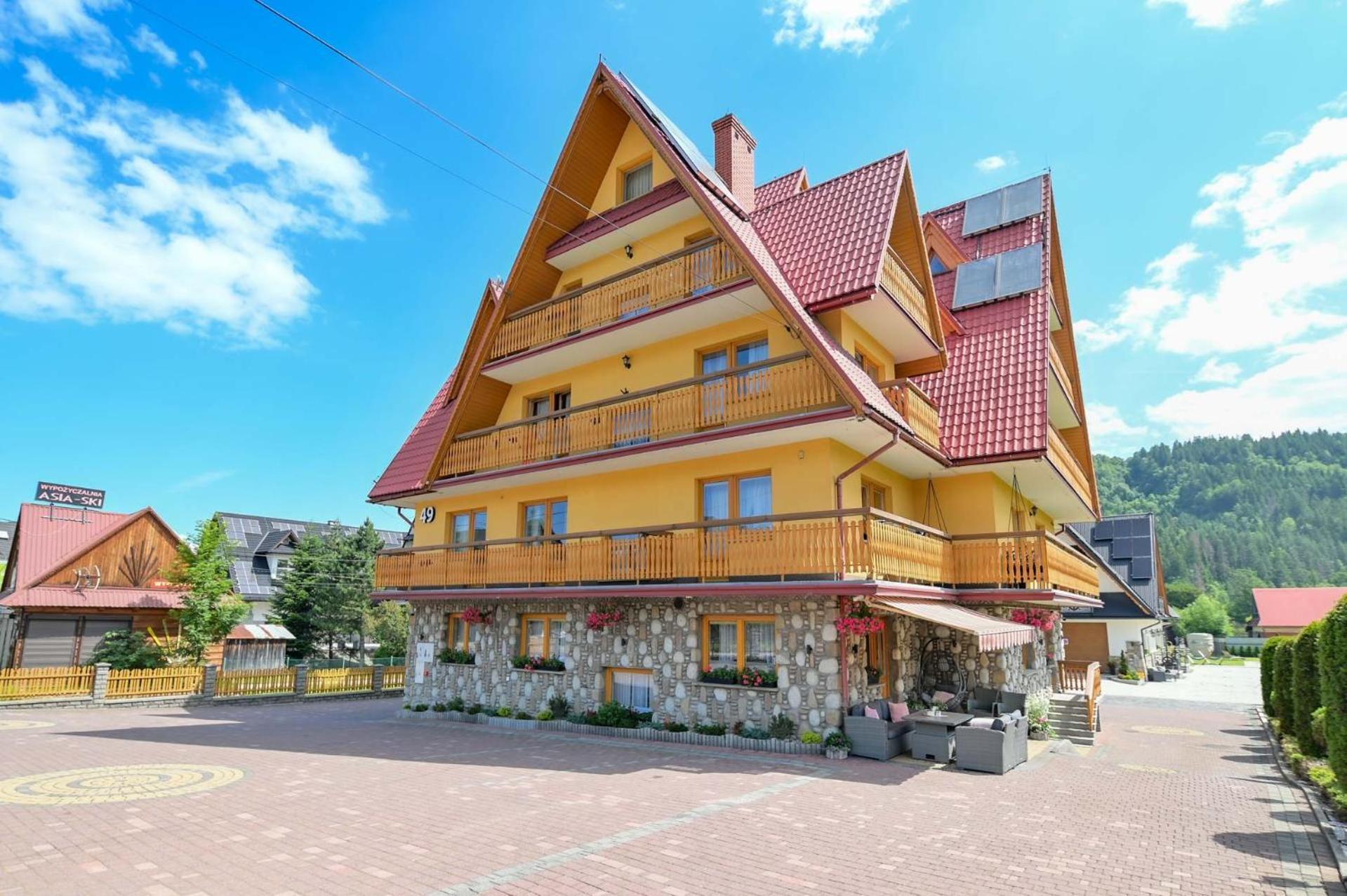 Pod Tatrami 1 - Swietna Lokalizacja - Sauna Finska Oraz Infrared I Grota Solna - Jedno Wejscie Gratis Bialka Tatrzanska Luaran gambar