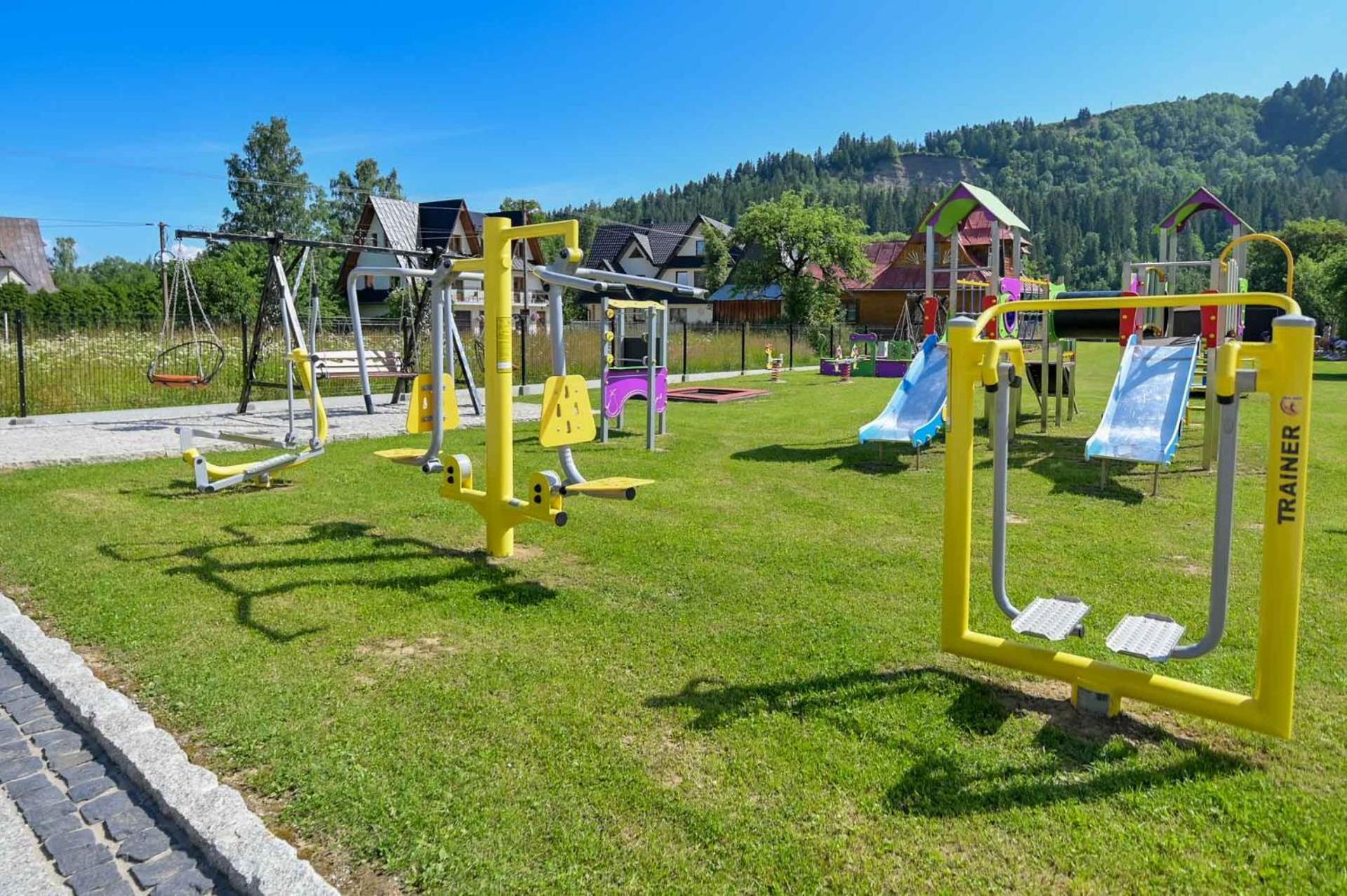 Pod Tatrami 1 - Swietna Lokalizacja - Sauna Finska Oraz Infrared I Grota Solna - Jedno Wejscie Gratis Bialka Tatrzanska Luaran gambar